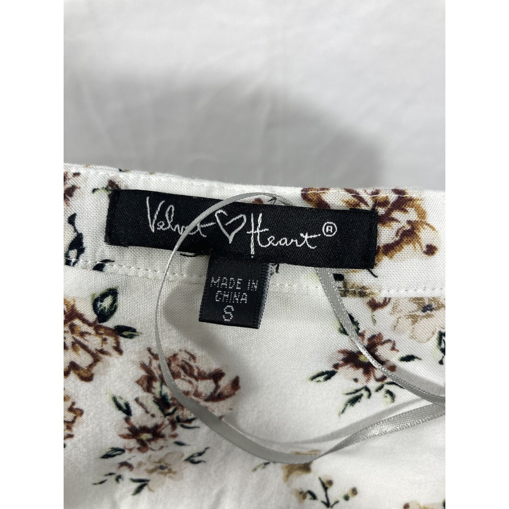 Velvet Heart Floral Print Blouse Size Small White Rayon Tie Ruffle V Neckline - Picture 2 of 15